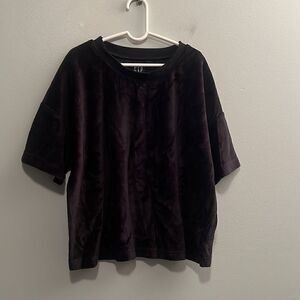 Gap Women's Velvet Velour Short Sleeve Crew Neck Top